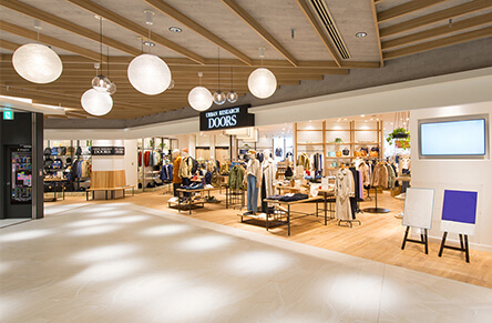 トレンド発信・駅ビルファッションの充実したフロア